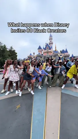 This is what happens when Disney invites 80 black creators to their #disneypowerofjoy Summit! 😂🔥