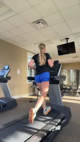 love an empty gym 🏃‍♀️@loveyourmelon code MEGPARM2 :)