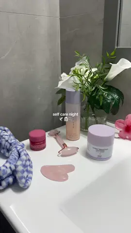 self care night 🕊️🧖🏾‍♀️🫧 #nightroutine #nightmimoments #night #nightaesthetic #itgirl #girlynight #girlythings #girlyaesthetic #coquette #beautyroutine #skincareroutine #roomdecor #roominspo #girlyroom #selfcareroutine #pinterestinspo #minivlog #saturday #itgirlmorning #itgirlaesthetic #thatgirl #thatgirlaesthetic #thatgirlroutine #morninginmylife #daywithme #diml #fyp #trending 