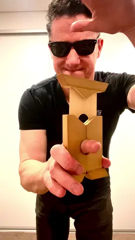 The Best Magic Danger/ Trick/Illusions I have performed for over 20 years..!   One piece Wooden Gullotine through finger…And it could go wrong… 🙏🌅🎩 #magic #foryoupage #illusion #magician #foryou #impossible #greatest #greatest #classic #tricks #philcollins 