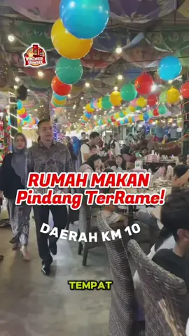 Ramee Terosss ,Dak pernah sepi ! 😄 Rumah makan Favorite warga palembang Kareno disini lengkap dari  ✅ PINDANG  ✅ SOTO  ✅ SOP  ✅ BAKARAN  ✅ GORENGAN  ✅ SAMBAL SAMBALAN DLL  @pondokpindangumak_km10_ BUKA : 10 pagi - 8 malam  📍Haji Burlian KM 10, Jl. Kol. H. Burlian, Karya Baru, Kec. Alang-Alang Lebar, Kota Palembang Devi nak traktir kalian makan di Pindang Umak Km10  SYARAT & KETENTUANYA :  1. Follow @pondokpindangumak_km10_ 2. Like & Commen postingan ini  3. Tag 3 temen kalian  4. Share postingan ini di story kalian  KHUSUS FOLLOWERS KULINER SUMSELL  DIMULAI DARI SEKARANG YAAA 📌 🔻🔻🔻🔻🔻🔻🔻🔻🔻🔻🔻 🎥 @kulinersumsell  ⏩ Like , Share ke bestie keluarga terdekat  Kalian kak  ⏩ Follow @kulinersumsell & Kasih tau makanan Favorite kalian yang wajib kita coba  #pindangumakkm10  #kulinerpalembang #palembangkuliner #makananpalembang #palembangmakan #cakepalembang #pindangpalembang  #tiktokpalembang  #baksopalembang  #realsindonesia #nasipalembang #palembanghits  #cafepalembang  #restopalembang  #baksopalembang  #nasigorengpalembang  #baksopalembang  #mieayampalembang  #nasiudukpalembang  #kulinerindonesia  #jajananpalembang  #foodiespalembang  #pindangpalembang  #palembangfood #palembangfoodies #exploremakanan #pempekpanggang  #mieayampalembang  #nasigorengkampung  #jajanpalembangmurah