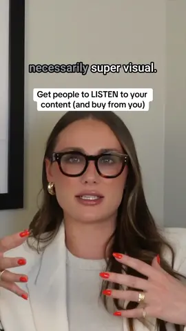 When someone is REALLY good at telling a story, you can't help but listen to them.  #marketingpodcast #omnichannelmarketingstrategy #femalebusinessowner #marketingtips #postingcontent #marketingontiktok  