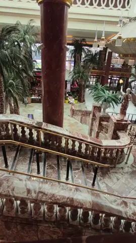 have you ever been to the Trafford in Manchester? #manchester#trafford #traffordcentre#city#england🇬🇧#uk#shoppingcenter#mall#fyp#beautiful#viral