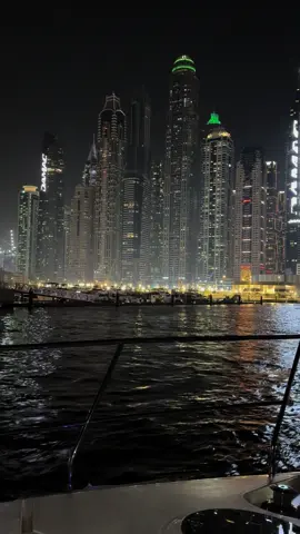 Dubai marina view at night in a yatch💙#دبي #دبي_امارات #يخوت_دبي #fyp 