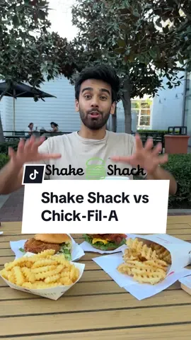 Shake Shack vs Chick-Fil-A chicken sandwich #cfa #shakeshack #chicken 
