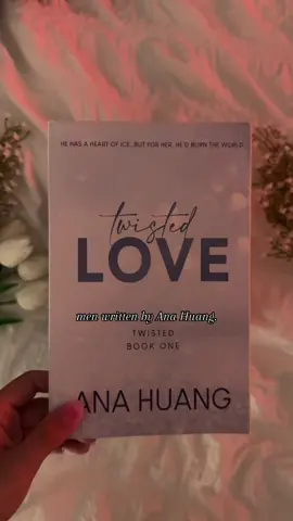 devoured each and every book. #BookTok #anahuang #anahuangauthor #twistedseriesanahuang #kingofwrath #kingofsinseries #bookish #trending #fypage #foryou #read #bookrecommendations #bookmen 