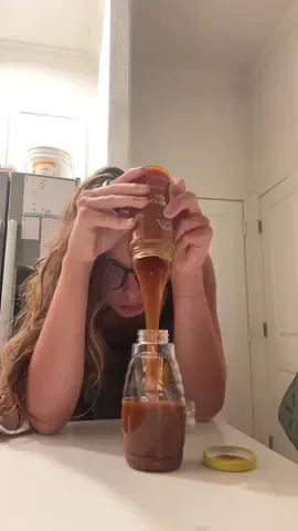 who wants to guess how long this actually took… 😳  @Beekeeper’s Naturals BEST HONEY EVER & i stand by that 🍯  #container #containerfill #honey #superfoodhoney #honeybottle #containerpour #containerhome #squeezebottle #beekeepersnaturals 