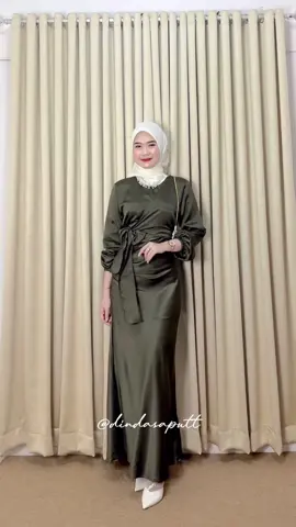 DYRA dress 🤍 #Fashionmuslim #creatorsearchinsights #dressbodycon 