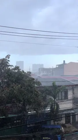 Sa wakas it’s raining in Manila 🌧️☔️ #rain #raininginmanila #unangulan #ulan #fyp 