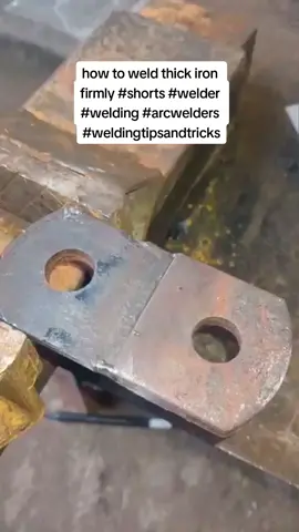 how to weld thick iron firmly #shorts #welder #welding #arcwelders #weldingtipsandtricks