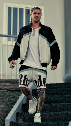 Kece Bett outfit De Paul #rodrigodepaul #outfit #outfitideas #argentina #football #Fyp #foryoupage #xyzbca #viral #tiktok 