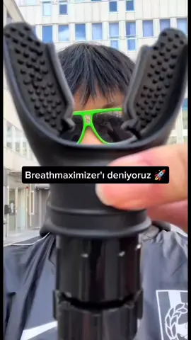 🚀 Futbolcuların Kondisyonunu Zirveye Taşıyan Yenilik Breathmaximizer! ⚽ Futbol sahalarında üstün bir performans için aradığınız çözüm burada! ürünümüz, futbolcuların kondisyonunu, dayanıklılığını ve performansını en üst seviyeye çıkarıyor. 🏃‍♂️ Kapsamlı antrenmanlarınızı destekleyen bu ürün, sizin ve takımınızın rekabet gücünü artırmak için özel olarak tasarlandı. Artık sahada daha hızlı, daha güçlü ve daha dayanıklı olacaksınız! 🔥 Eşsiz formülüyle, enerjinizi en üst düzeye çıkaran ve yorgunluğu minimuma indiren bu ürün, antrenmanlarınızı verimli bir şekilde tamamlamanızı sağlayacak. Hedeflerinize ulaşmak için ihtiyacınız olan gücü ve dayanıklılığı size sunacak. 💪 Futbolcuların tercihi olan bu ürün, profesyonel sporcuların yanı sıra amatör futbolcuların da vazgeçilmez destekçisi haline geliyor. Siz de başarıya giden yolda adımlarınızı güçlendirmek için bugün deneyin! 🌟 Daha fazla bilgi ve sipariş için profilimizdeki linke tıklayın. #performans #antrenman #dayanıklılık #futbol #spor #breathmaximizer 