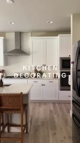 So cozy & homey im so obsessed 🥹 #Home #homedecor #cozyathome #kitchen #organizing #restock #restocking #asmr #decorating #aesthetic 