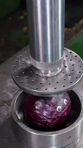 Asmr is satisfactory, see more videos like this @HPC Official !! #satisfying #asmrfood #asmrtiktoks #amazing #asmrvideo #asmrsounds #satisfyingvideo 