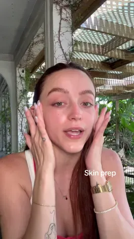 AD #innisfree_partner Calling all my southeast friends who want free skincare! @Innisfree US is on their “Every Day Brighter Skin Tour” and they’re heading to: 💚Florida 💚Georgia 💚Texas Load up on free skincare & try out some goodies, like their new Green Tea Enzyme Vitamin C Brightening Serum, Green Tea Seed Hyaluronic Cream & Daily UV Defense Sunscreen! #truckevent #koreanskincare #skincareevent #skincare #GRWM 