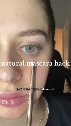 love this mascara hack for days when i dont want to look like i am wearing mascara, also is a great addition to all makeup looks. blends so seamlessly!! #mascara #hack #makeuphack #makeuptip #mascarahack #makeuptutorial #makeuptransformation #naturalmakeup 
