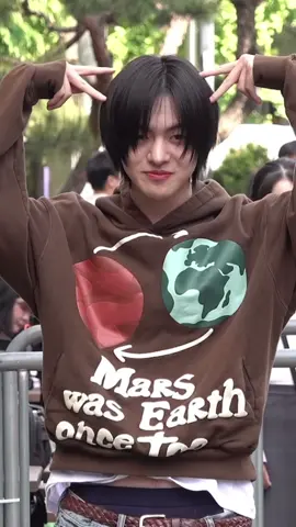 LEO So Cute ☺️ #LEO #리오 #COMECLOSER #131LABEL