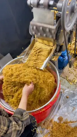 Tobacco processing 🍁 #engineering #mechanicalengineering #howitsmade #mechanism #engineers #engineeringlife #engineeringlovers #engineeringporn #mechrec #engineer #trending #trendingaudio #chrisburke 