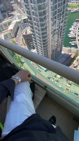 Beshak. #dubai #dubaimarina #fypage #tik_tok #dubailife #fyp #dxb #dubai_dxb_uae #uae🇦🇪 #fypシ゚viral #fypシ゚ 