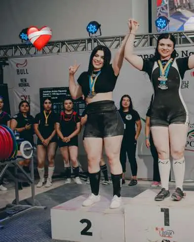 Eres más fuerte de lo que crees, confía en ti❤️‍🩹  #powerlifting #deporte #resiliencia 