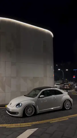 14’ White Edition New Beetle 🐢#editioncars #fypシ #fyp #keşfet #foryoupage #sizinicin #yagizaasigimdiyincekesfetoluyormuş #kesfet #dekorsal #beetle #volkswagen #34gf0014 