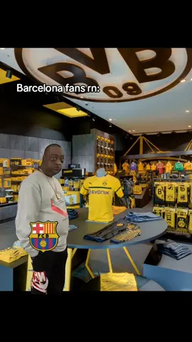 Just hanging around #barcelona #dortmund #bvb  #meme #football 