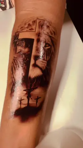 Whag a Beautiful art piece, turned  into a tattoo.  2pcs ☺️🙏🏽 #tattoo #faketattoo #temporarytattoo #lionofjudah #Jesus #Jesustattoo #fyp #tiktokshop 