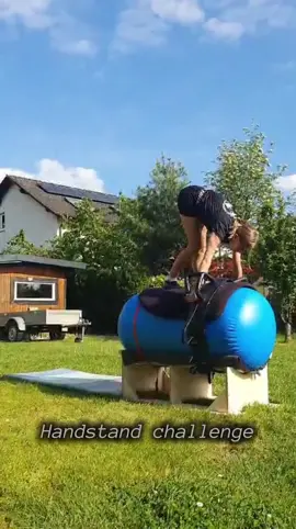 Handstand challenge #loveyou #foryou #VA4 #fy #volti #horse #rfvedertal #kür 