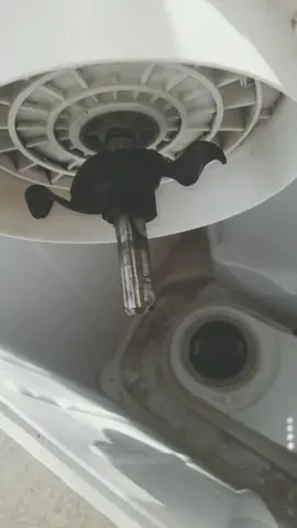 اهتزاز الغسالة اثناء مرحلة التجفيف #foryou #fyp #washingmachine #fixit #dz #learnontikok #dz #DIY #tips 