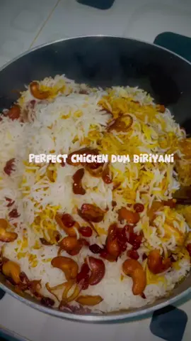 Recipe:  Chicken 1kg වලට බිරියානි මසාලා මේස හැඳි දෙකයි මිරිස් කුඩු තේ හැඳි තුනයි තුනපහකුඩු තේ හැඳි දෙකයි ලුණු තේ හැන්දයි මුදවපු කිරි මේස හැඳි දෙකයි දල හොඳට කලවම් කරලා පැය භාගයක් මැරිනේට් වෙන්න තියන්න ඊට පස්සේ උතුරන වතුර ලීටර් තුනකට පැය භාගයක් පොඟව ගත්තු බාස්මතීම කිලෝ එකක් දාලා දාලා බත් එක 75%ක් විතරක් උයාගන්න 75% ක් තැම්බෙන්නෙ විනාඩි හතක් විතර යනවා ඊගාවට තෙල් ටිකක් වැඩිපුර දාලා රත් වෙච්ච තෙලට එනසාල් ඇට කීපයක් කුරුඳු පොත්තක් ලූණු ටික දාලා හොඳට තෙම්පරාදු කරගන්න විනාඩි දහයක් විතර ලූනු ටික තෙම්පරාදු වෙන්න ඕන ලූනු ටික හොඳට තෙම්පරාදු උනාට පස්සේ ඉඟුරු සුදුලූණු තක්කාලී කරපිංචා අමුමිරිස් මේ හැමදේම දාලා හොඳට තෙම්පරාදු කරගන්න.. මේ සේරම පේස්ට් එකක් වගේ වෙනකම් තෙම්පරාදු කරගෙන පාට සඳහා මිරිස් කුඩු ටිකක් එකතු කරගන්න ඊට පස්සේ චිකන් ටික එකතු කරලා උයා ගන්න ඒත් එක්කම පැත්තකින් කජු ටිකක් ලූනු ටිකක් වියළි මිදි ටිකක් බැදලා තියාගන්න අවසානෙට චිකන් ටිකයි බත් ටිකයි වීඩියෝ එකේ සඳහන් පරිදි භාජනයට දාගන්න උඩම ලේයර් එකට ලූණු වියළි මිදී කජු සියල්ල දාලා වාතය  එළියට නොයන සේ තදින් මූඩියකින් වහගන්න.. විනාඩි පහළොවක් ඉතාම අඩු ගින්දරේ උයා ගන්න විනාඩි පහලවකින් පස්සේ ලිප ඕෆ් කරලා තවත් විනාඩි පහළොවක් එහෙම්මම තියන්න මූඩිය අරින්න එපා.. දැන් උණු උණුවෙන්ම   Serve කරන්න ##s#shahira #shahira🌸 🇱🇰s#sinhalafoodreviewes#sinhalamotivationalvideoeq#qatarsrilankanfoodv#viralvideoo #shahira🌸 #qatarsrilankan🇶🇦🇱🇰 #sinhalafoodreviewe #sinhalamotivationalvideoe #qatarsrilankanfood #qatarsrilankanfood #viralvideoo #chickendumbbiryanirecipe