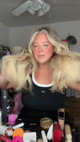New hair @Jay Hunter @Elizabeth Hanlon 