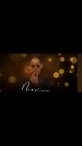 Este loco que te mira 💕 Marc Anthony #estelocoquetemira #marcanthony #salsa #video #videoviral #videoclip #videolyrics #music #musica #follower #fypyoupage #fypシ゚viral #fyp #fouryoupage #foryou #tiktok 