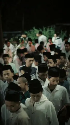 ............ #capcut#fyp#fypシ #santri#dawuhguru#dawuhguskautsar#pondokpesantren
