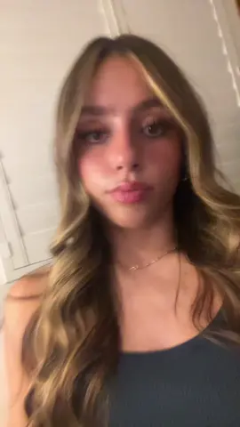 👀
