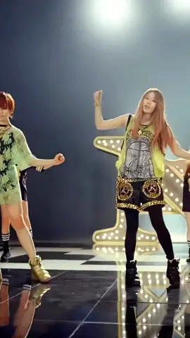 T-ARA (N4) - Jeon Won Diary (전원케이)✨ Quien más recuerda este tema?😎✨🩷 (re subido, tiktok se puso especial 🫤) #MV #t_ara #KPop #fypシ #music #parati #kpopfyp #song #koreanidol #KOREAN #2stgeneration #girlgroup #queens #speed #koreanoldsong