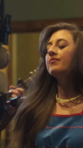 like brandi- if I love u imma hunt u down in the afterlife #brandicarlile #cover #americana #folk #live 