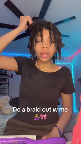 I missed my natural hair anyways 🙏😭 #kkittylux #naturalhair #type4hair #fyp #viral #beginner #beginnerhairstylist #hairstyle #curlyhairtutorial #braidout #grwmroutine #xybca #hairinspo #hairstyles #type4naturalhair #kittylux #naturalhairstyles 