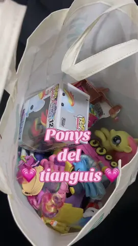 Devoré, ya no tengo dinero pero bien feliz con mis potrancas 🤭#mylittlepony #mylittleponyfriendshipismagic #mexico #juguetes #mlp #bronies #coleccion #tijuana #tianguis 