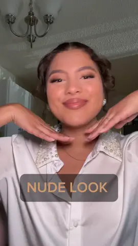 easy nude look ✨💗 #fyp #foryou #latinacreator #mexicancreator #latinacontentcreator #mexicancontentcreator #makeuptutorial #nudemakeup #makeuplook 