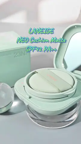 LANEIGE NEO Cushion Matte 💚 🟠The Laneige Neo Cushion Matte is a full-coverage cushion that will give you a flawless look all day. It covers up redness, yellowness, and enlarged pores that you would like to keep hidden. 🟠The formula is long-lasting, even remaining after visiting a sauna, exercising or wearing a face mask. The NEO Cushion MATTE gives a semi-matte complexion and is recommended for those with oily skin who want to cover pores and blemishes and need sweat-resistant make-up. 🎫 20% additional discount serial code_ZEZEYA1YEAR5 05.13 - 05.15 (PDT) *Please ente r the code in SERIAL COUPONS on My Page! You can receive an additional 20% discount during the above period. Buy it Now! Zezeya.com 🌵 #laneige #matte #NEO #LANEIGENEOCUSHION #LANEIGEKOREA #MATTECUSHION #oilyskin #laneigecushion #Oliveyoung #NeoCushion #kbeauty #kcosmetics #zezeya #kmakeup #makeuplover #cosmetichollic #cosmeticunboxing #koreanmakeup #koreancosmetics #koreanbeauty 