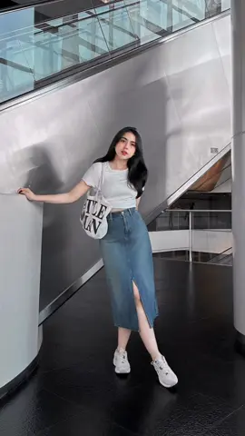 Bagus bangett superr premium #rokdenim #rokdenimbelahdepan #outfitideas #outfitinspiration #recommendations #fypシ 