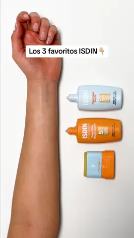 Te contamos todo sobre las novedades:  💙 Fusion Water MAGIC: perfecto para actividades al aire libre y una exposición prolongada al sol. 🧡 Fusion Water MAGIC GLOW: para un efecto glow instantáneo y potenciar del bronceado natural de la piel. ❤️ Invisible Stick: tu aliado para reaplicar, con un acabado invisible y sin brillos. ¡PST! Este post es ideal como recordatorio para las más despistadas, ¡envíaselo a tu amiga! #invisiblestick #fusionwatermagic #fusionwatermagicglow #isdin #fotoproteccion #spf #sunscreen #spf50 #skincare 
