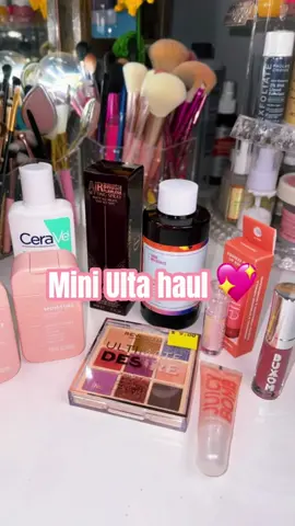 Mini ulta haul 💖 #ultabeautyattarget #beautyhaul #skincare #fy #f @Ulta Beauty @CeraVe @Good Molecules @e.l.f. Cosmetics @buxomcosmetics @Revolution cosmetics 