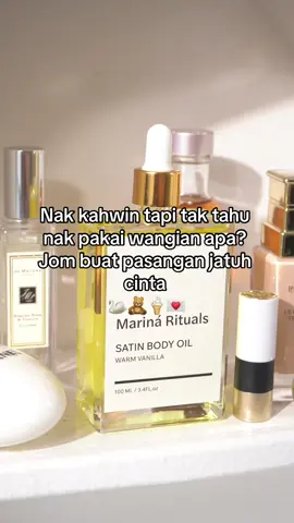 @Marina Rituals Click vid link to purchase 🫶🏼 Kaya dengan antioksidan dan vitamin, Marina Ritual's Satin Body Oil umpama ledakan kesegaran bagi tubuh anda. Ringan tetapi sangat melembapkan, ia adalah pelengkap yang sempurna untuk rutin penjagaan diri harian anda dan pasangan 🫶🏼 #satinbodyoil #warmvanillaicecreama #vanillabodyoil #massageoil #perfumelayering 