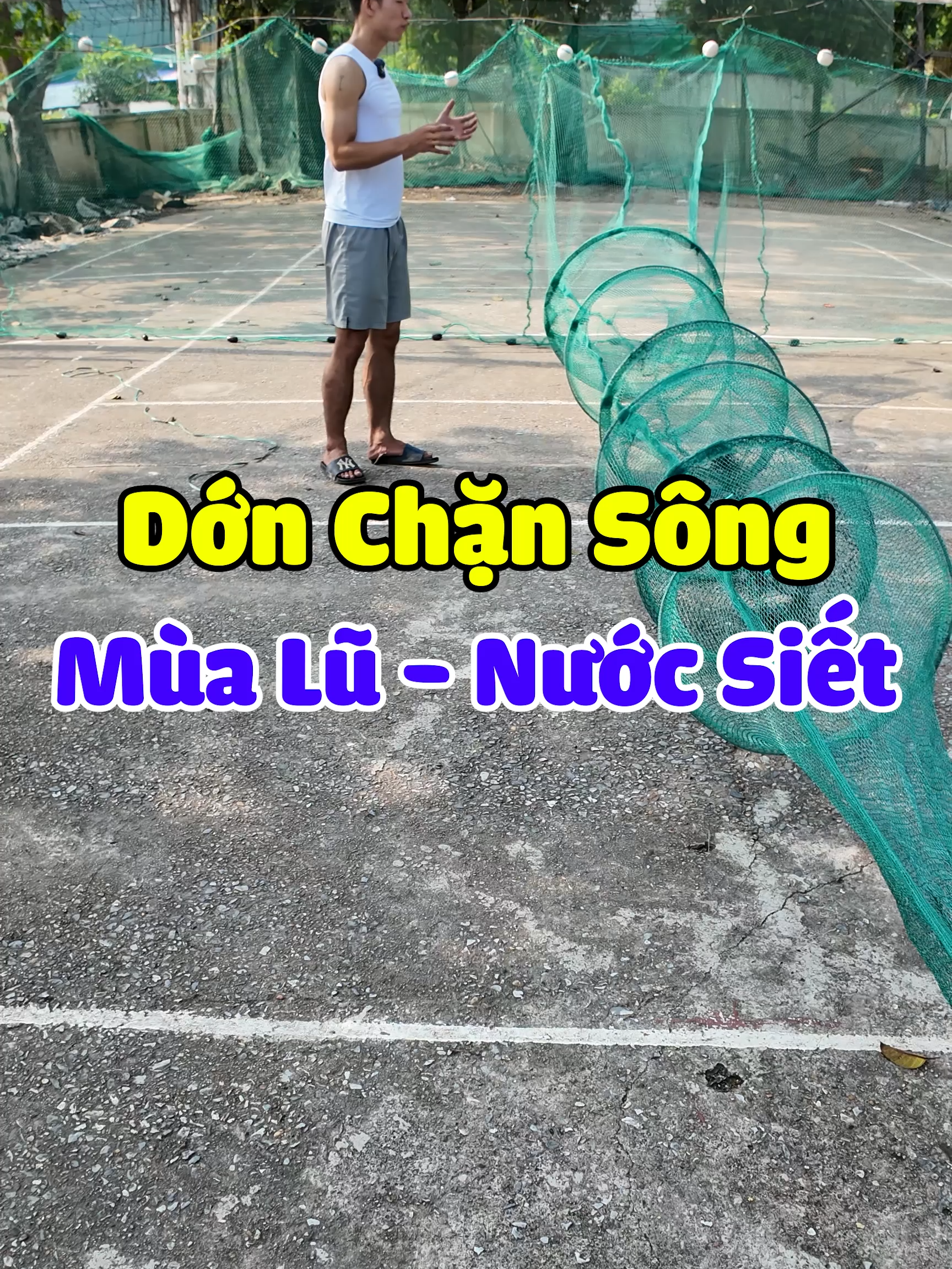 Dớn Chặn Sông Mùa Lũ, Nước Chảy. Cao 2m x 10m x 7m Mắt 3cm . Dớn nặng 7kg, 6 vành sắt , 3 hom chặn #luoidanhca #luoidanhcaatrung #donchansong #xamchansong