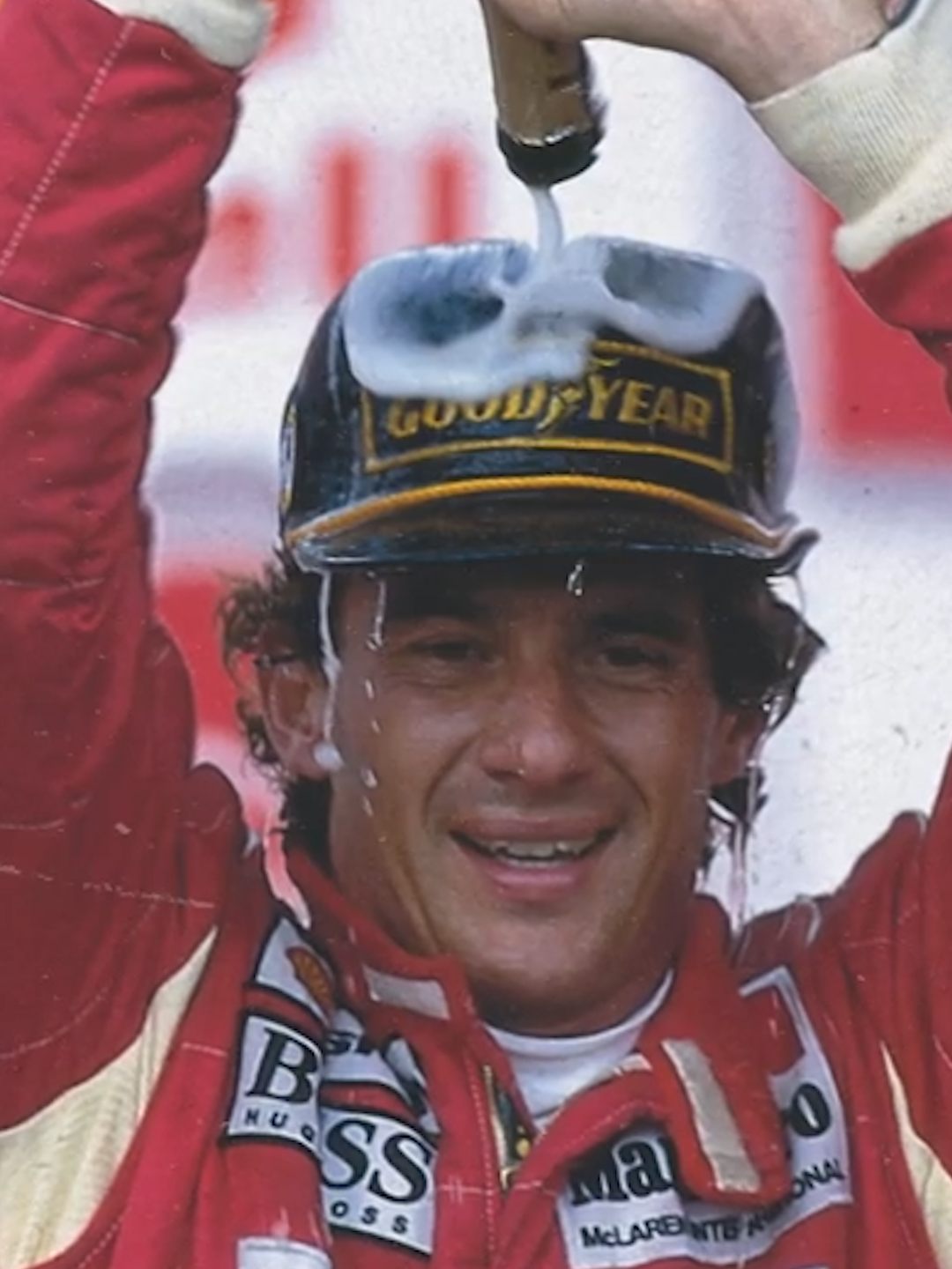 Como é bom relembrar os grandes momentos do Rei das Pistas com a minha série documental, #SennaPorAyrton 🤧🫶 Quem já maratonou comigo? #PraTodosVerem: Compilado de trechos da série documental Senna Por Ayrton. No vídeo, temos diversos trechos do piloto nas pistas de corrida e, também, subindo no pódio e comemorando.