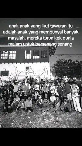 andai aja keluarga ku nggk perpisah mna mungkin aku seperti ini😀 #sadvibes🥀 #berandatiktok #cikaranghits #storywakeren #4u  #xyzbca #fypシ゚viral #fypage #storytongkrongan #bocahculun 