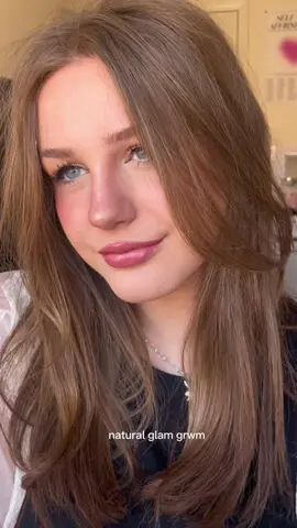 yesterdays mother’s day natural glam for dinner with my family! i hope everyone had a great day and happy late mother’s day to all the amazing moms out there! ☺️🌟💐 products used @Smashbox Cosmetics primer  @NARS Cosmetics foundation  @Tower 28 Beauty concealer @COVERGIRL powder @Meloway Makeup brow gel @elfcosmetics liquid liner @buxomcosmetics mascara @Charlotte Tilbury bronzer and pillow talk lip combo  @INNBEAUTY PROJECT lip oil @r.e.m. beauty curtain call blush  @Rare Beauty highlight  #makeup #grwm #makeuptutorial #ugccreator #contentcreator #beautyinfluencer