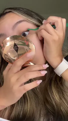 Las aprueboo  #pestañas #diylashextensions #tiktokmademebuyit #grwmbysaraa #fypシ゚viral 