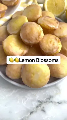 🍋🍋Lemon Blossoms - A simple lemon dessert made with lemon cake mix and lemon pudding. #lemonblossoms #lemonbites #lemondessert #lemonrecipes #summerdessert #cakebites #cakemix #cakemixdesserts 